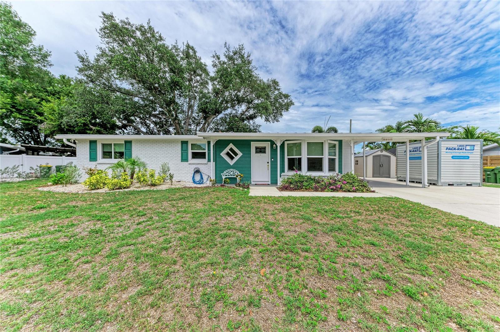 SOUTH GATE - Residential