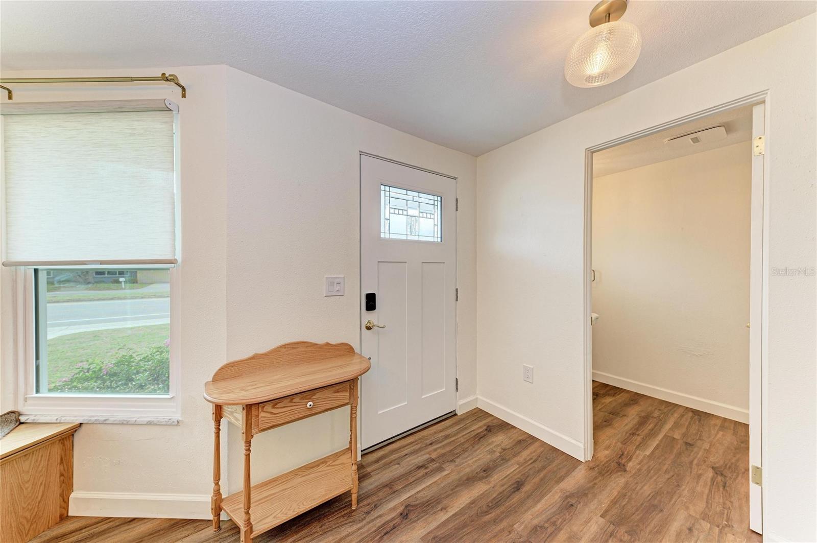 SOUTH GATE - Residential
