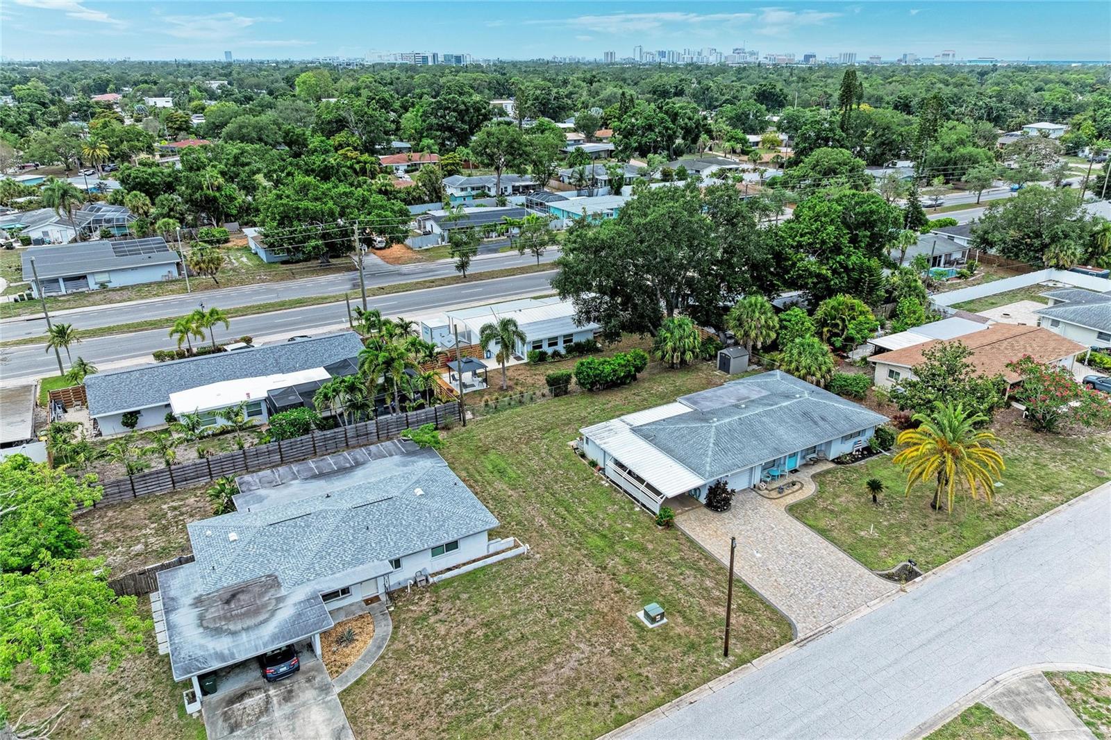 SOUTH GATE - Residential