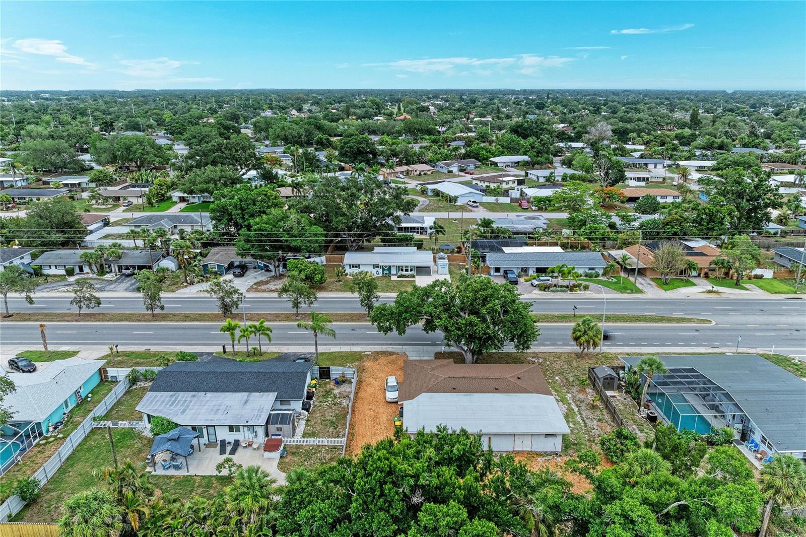 SOUTH GATE - Residential