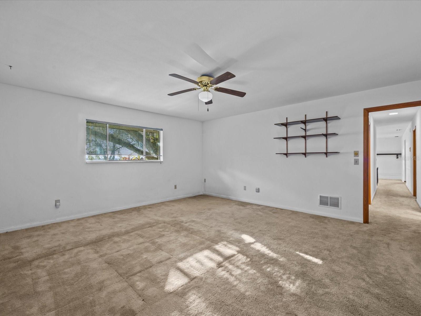 ACREAGE & UNREC - Residential