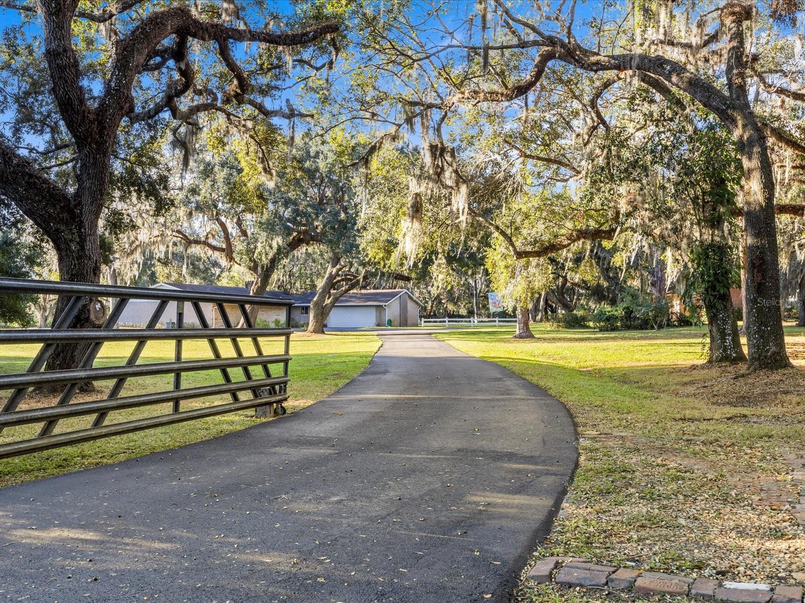ACREAGE & UNREC - Residential