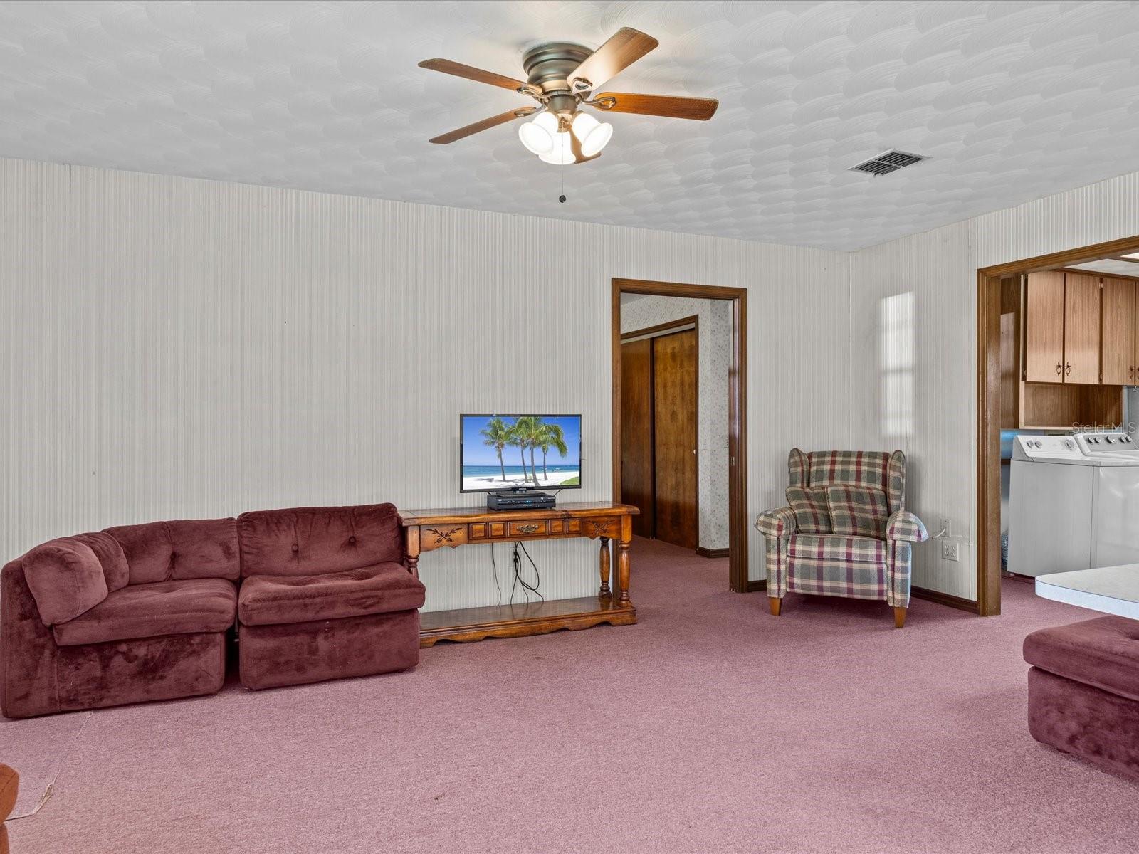 ACREAGE & UNREC - Residential