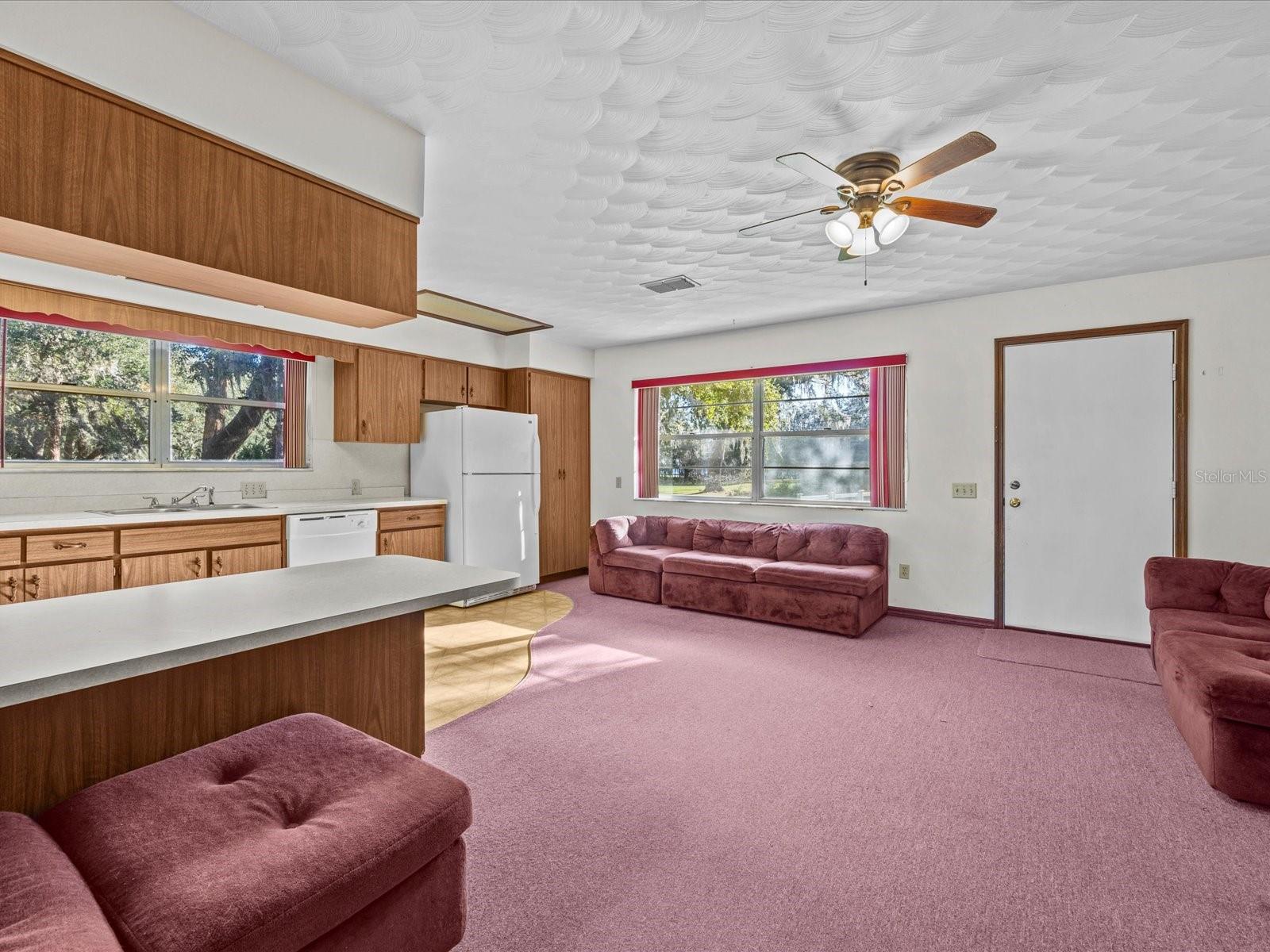 ACREAGE & UNREC - Residential