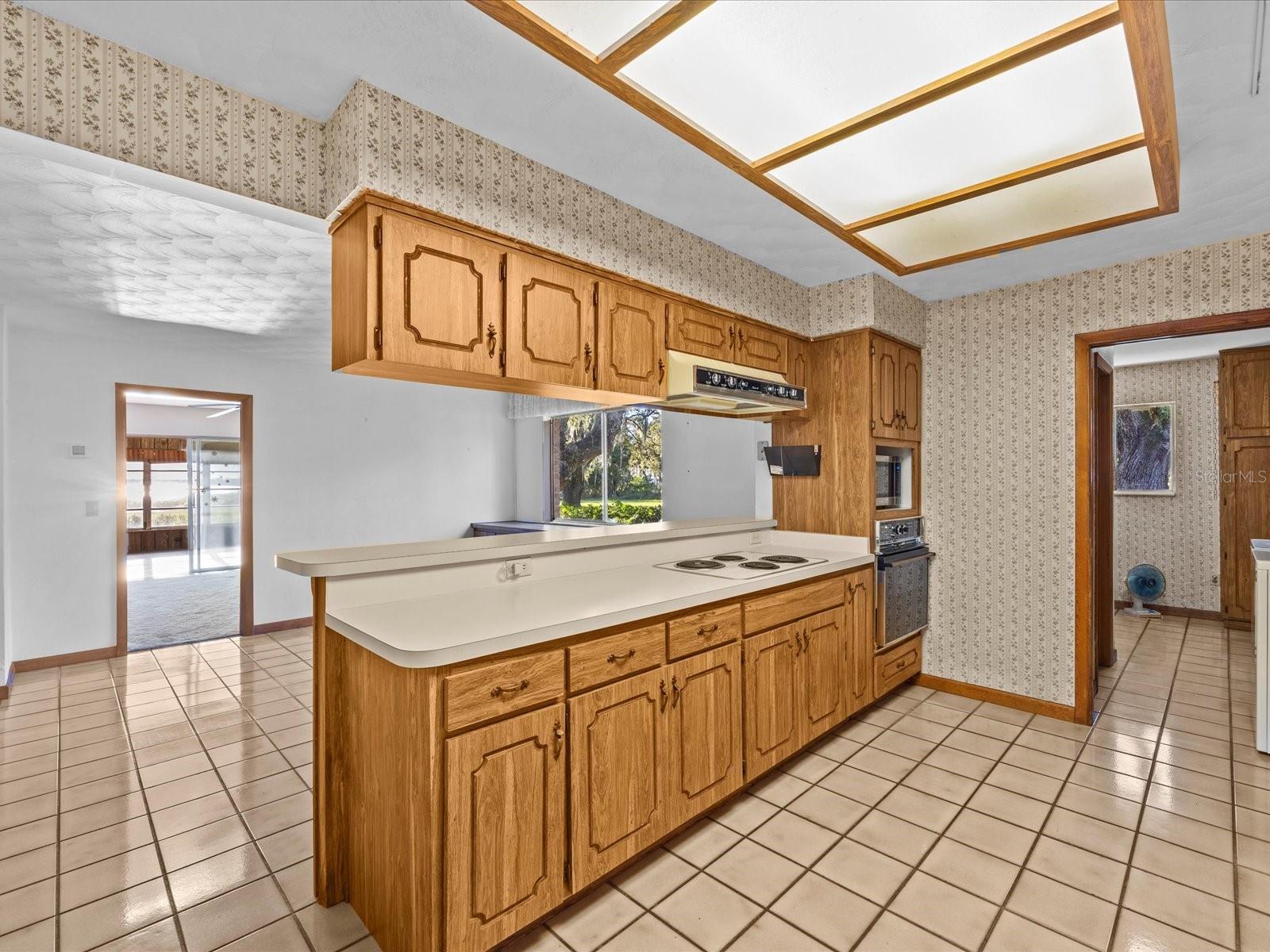 ACREAGE & UNREC - Residential