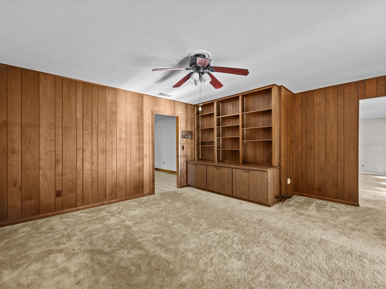 ACREAGE & UNREC - Residential