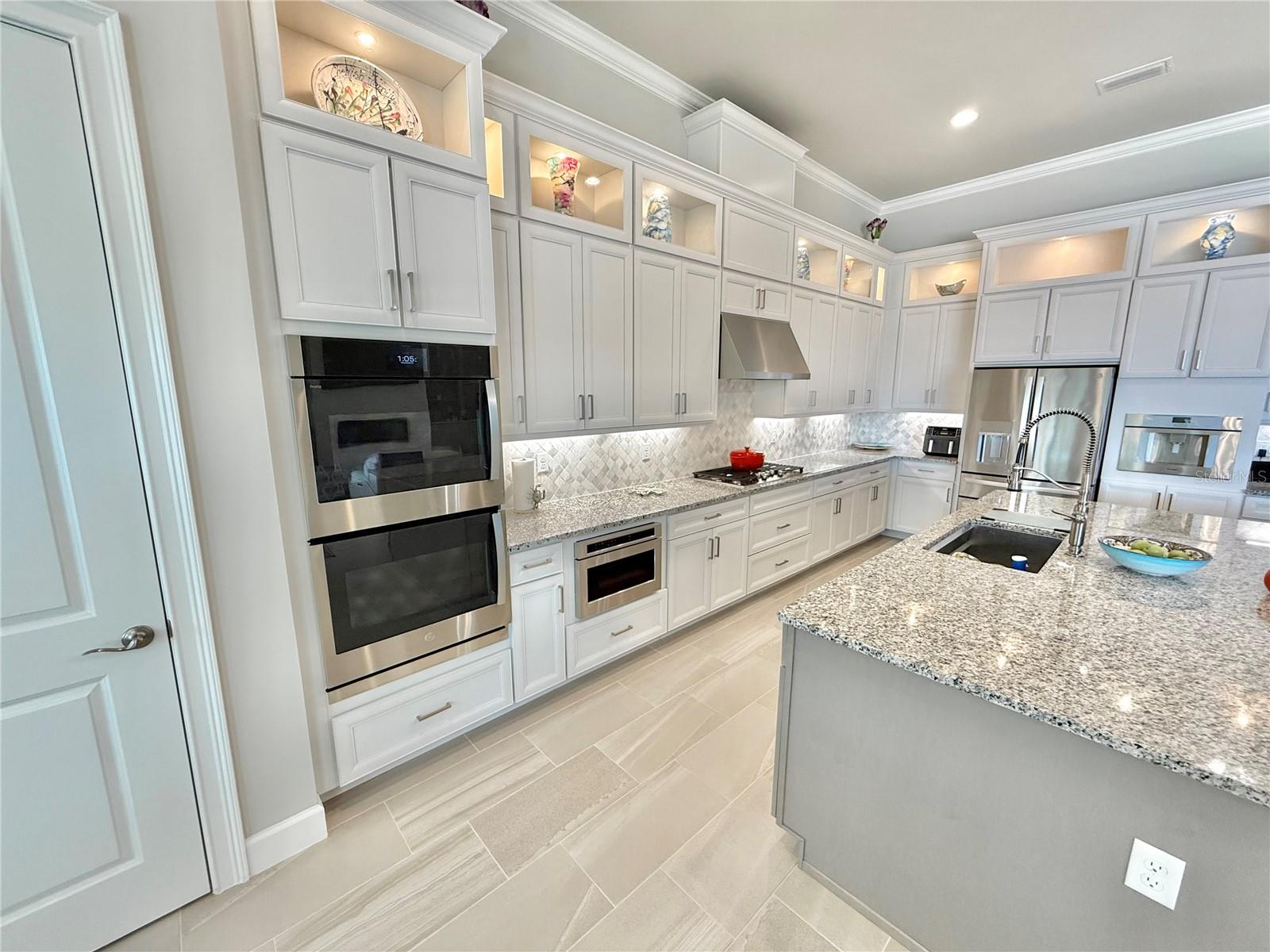 SHELTER COVE SUB - Residential