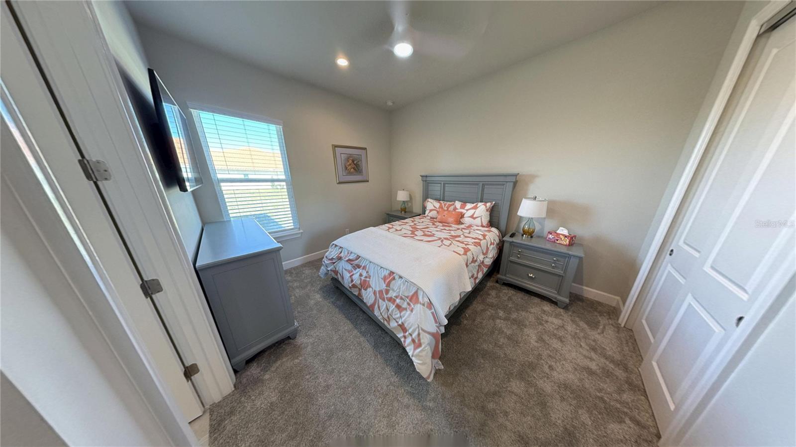 SHELTER COVE SUB - Residential