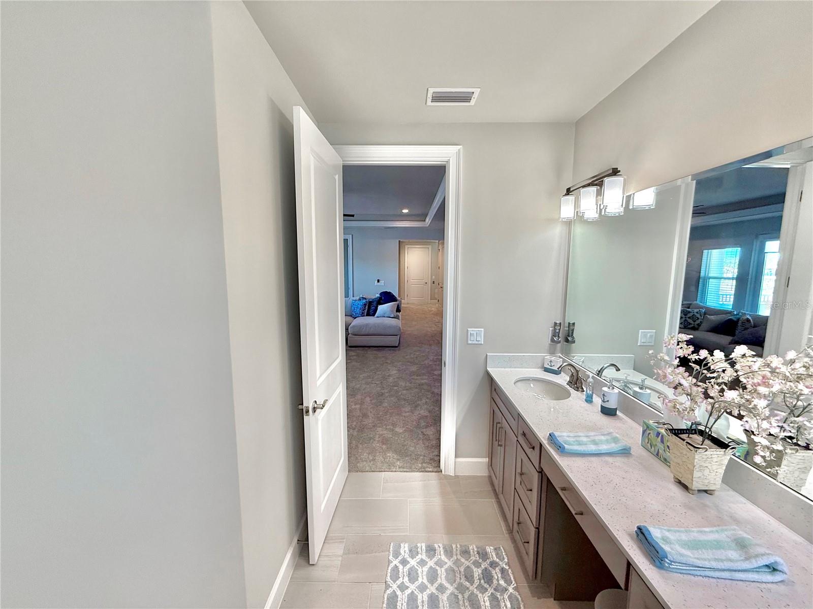 SHELTER COVE SUB - Residential