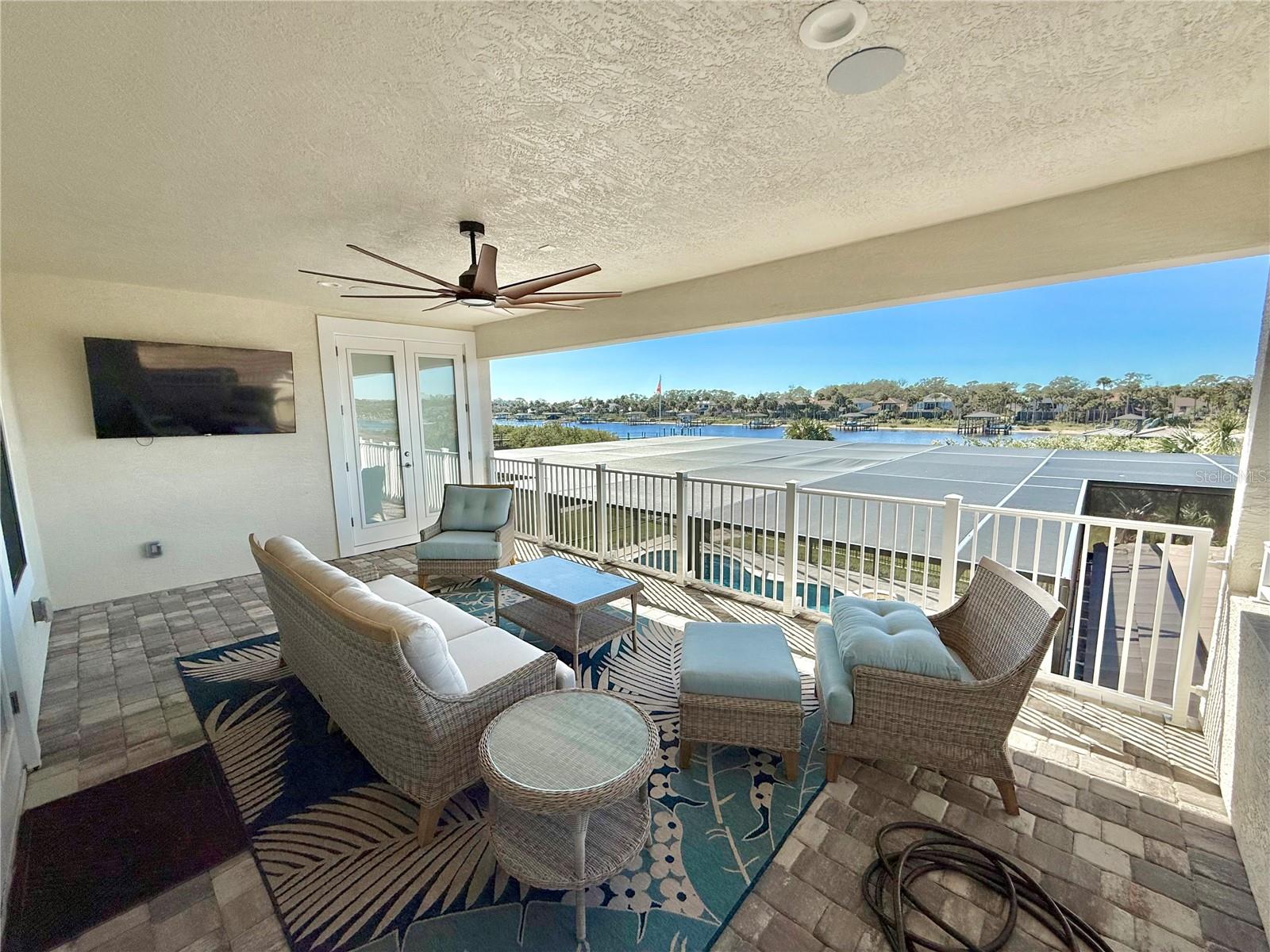 SHELTER COVE SUB - Residential