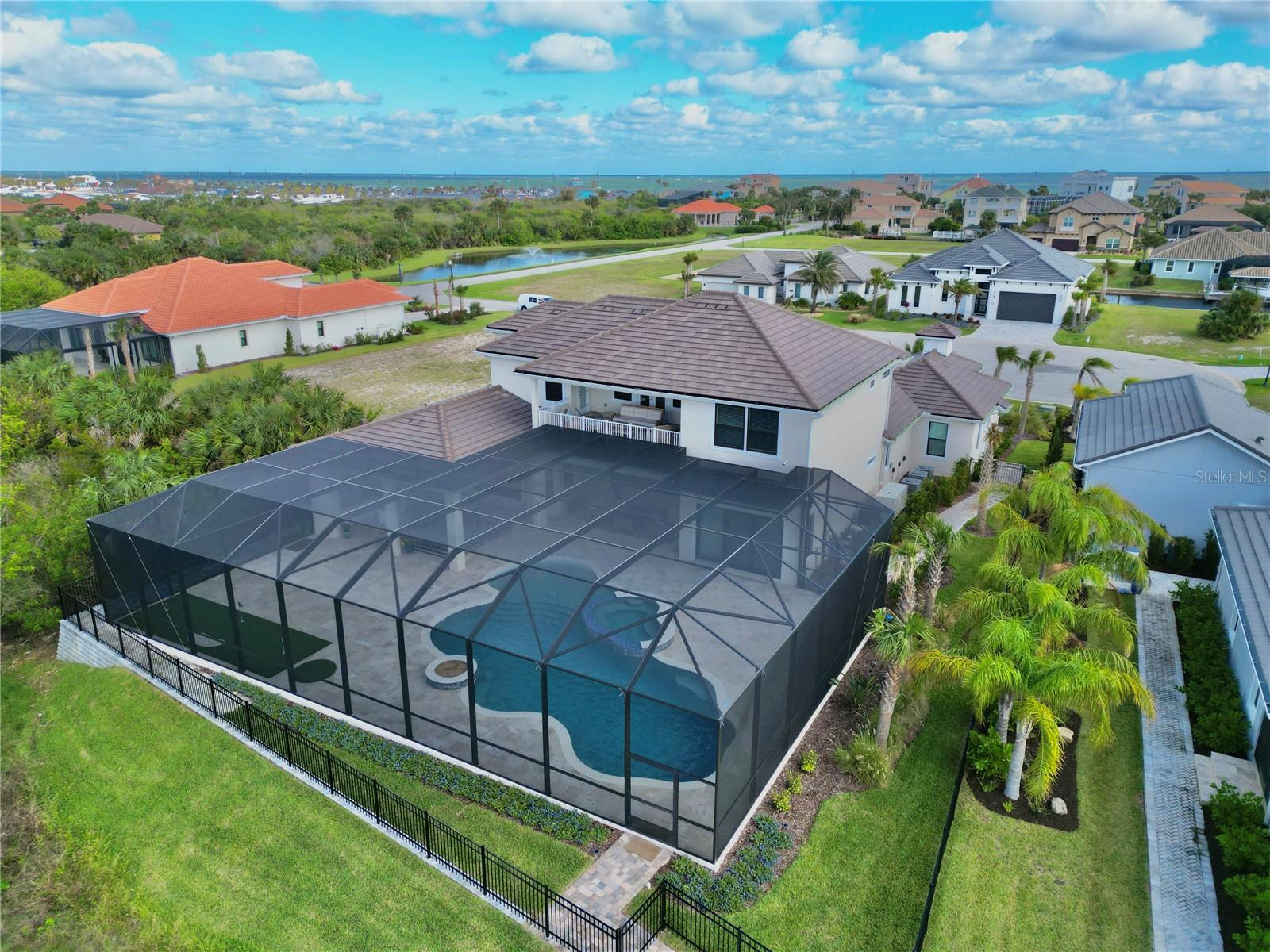 SHELTER COVE SUB - Residential