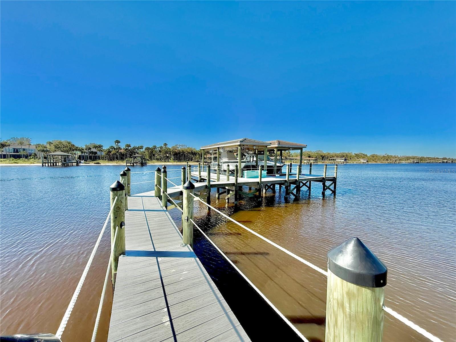 SHELTER COVE SUB - Residential