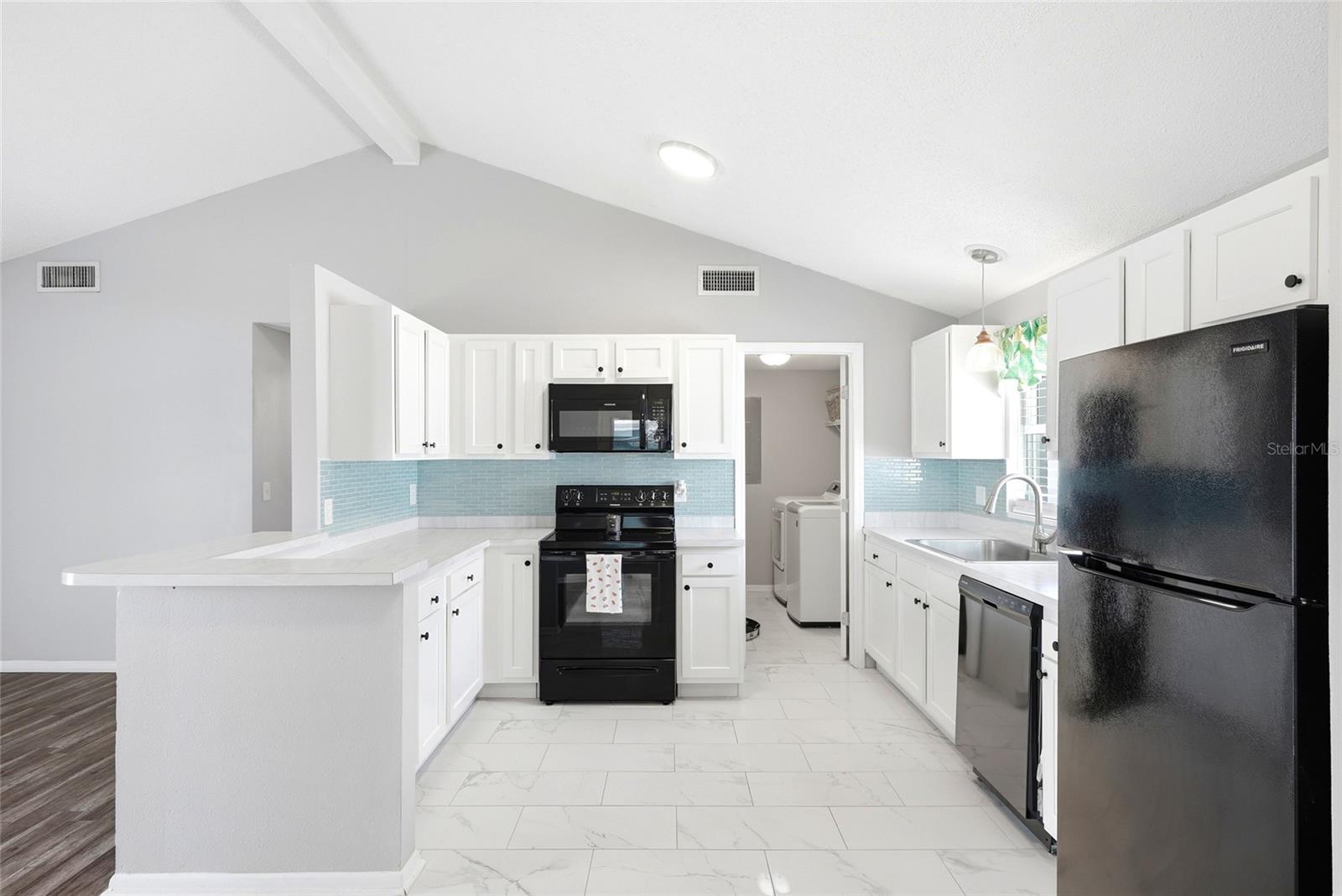 CAMEO VILLAS UNIT 2 - Residential