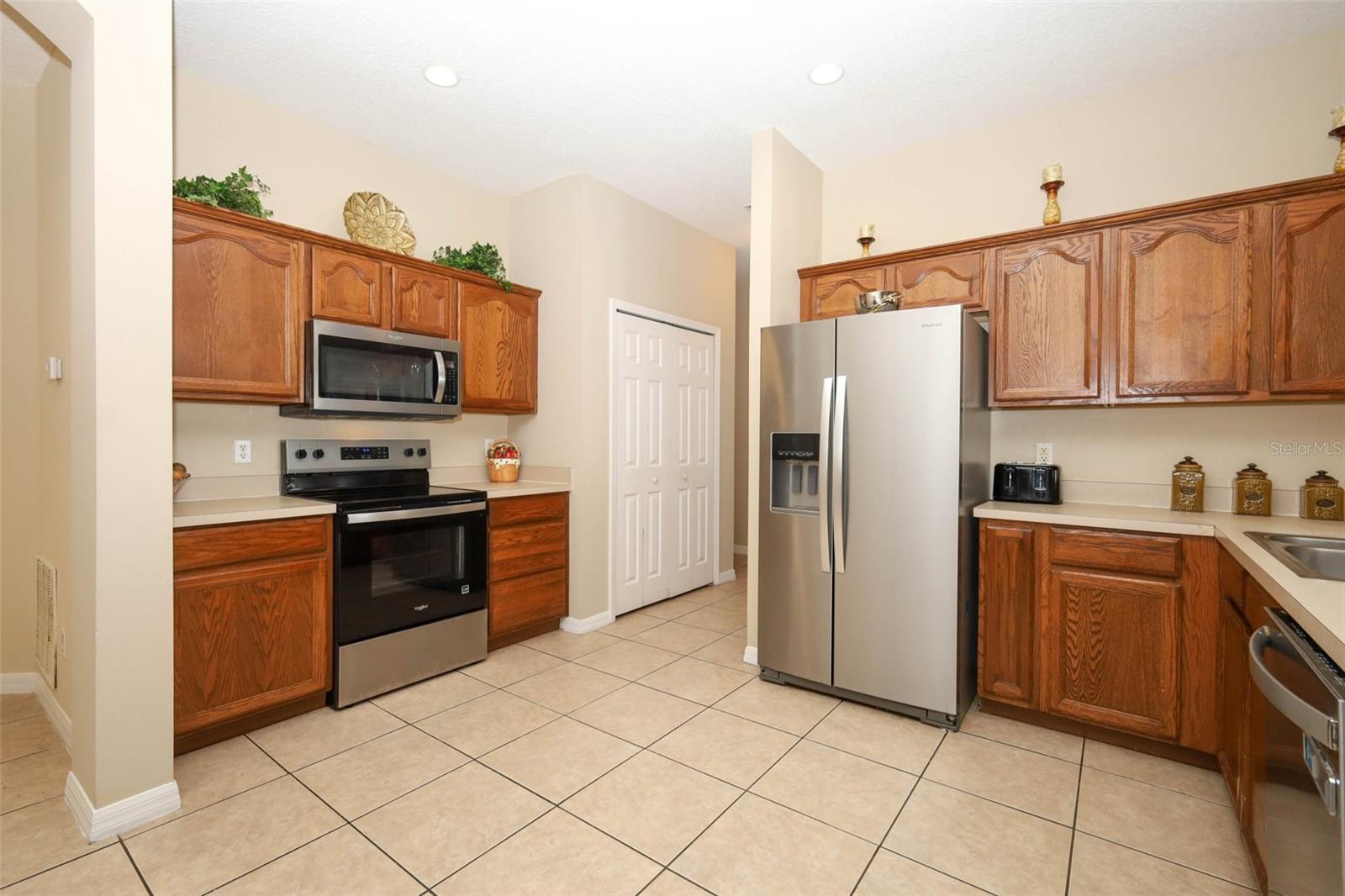 ALEXANDRIA PLACE I - Residential