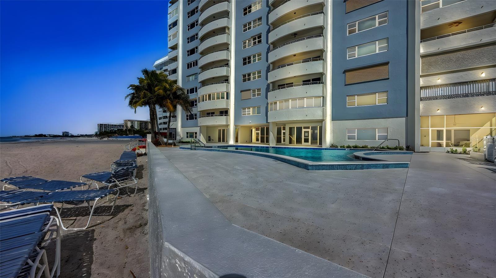 KEY TOWER SOUTH - Residential