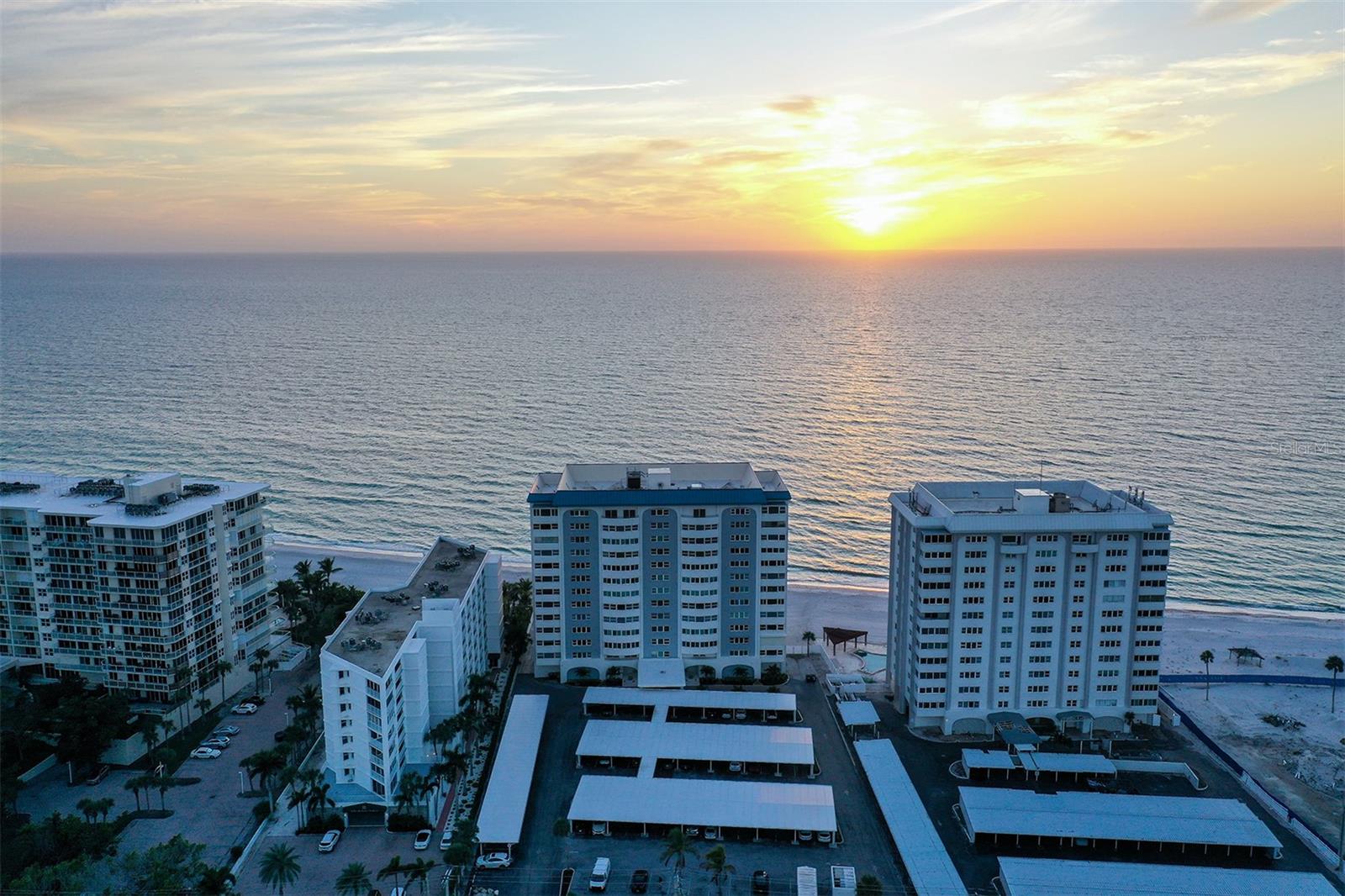 KEY TOWER SOUTH - Residential