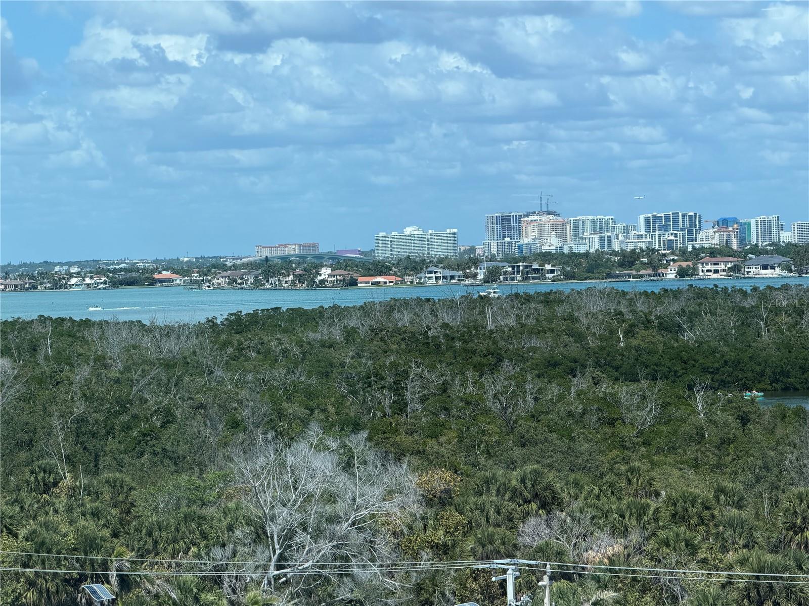 KEY TOWER SOUTH - Residential
