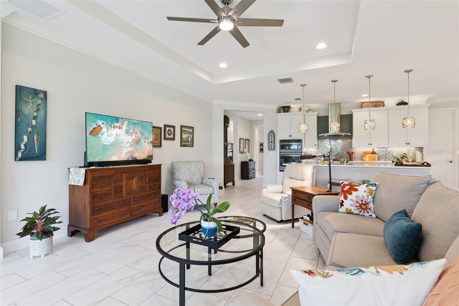 VICTORIA GARDENS PH 6 REPLAT - Residential