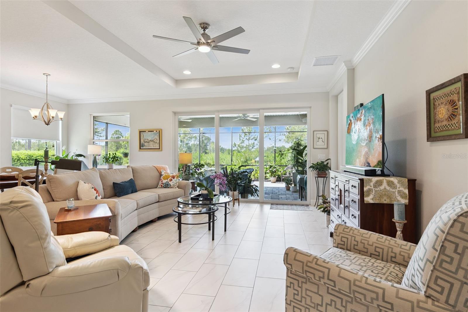 VICTORIA GARDENS PH 6 REPLAT - Residential