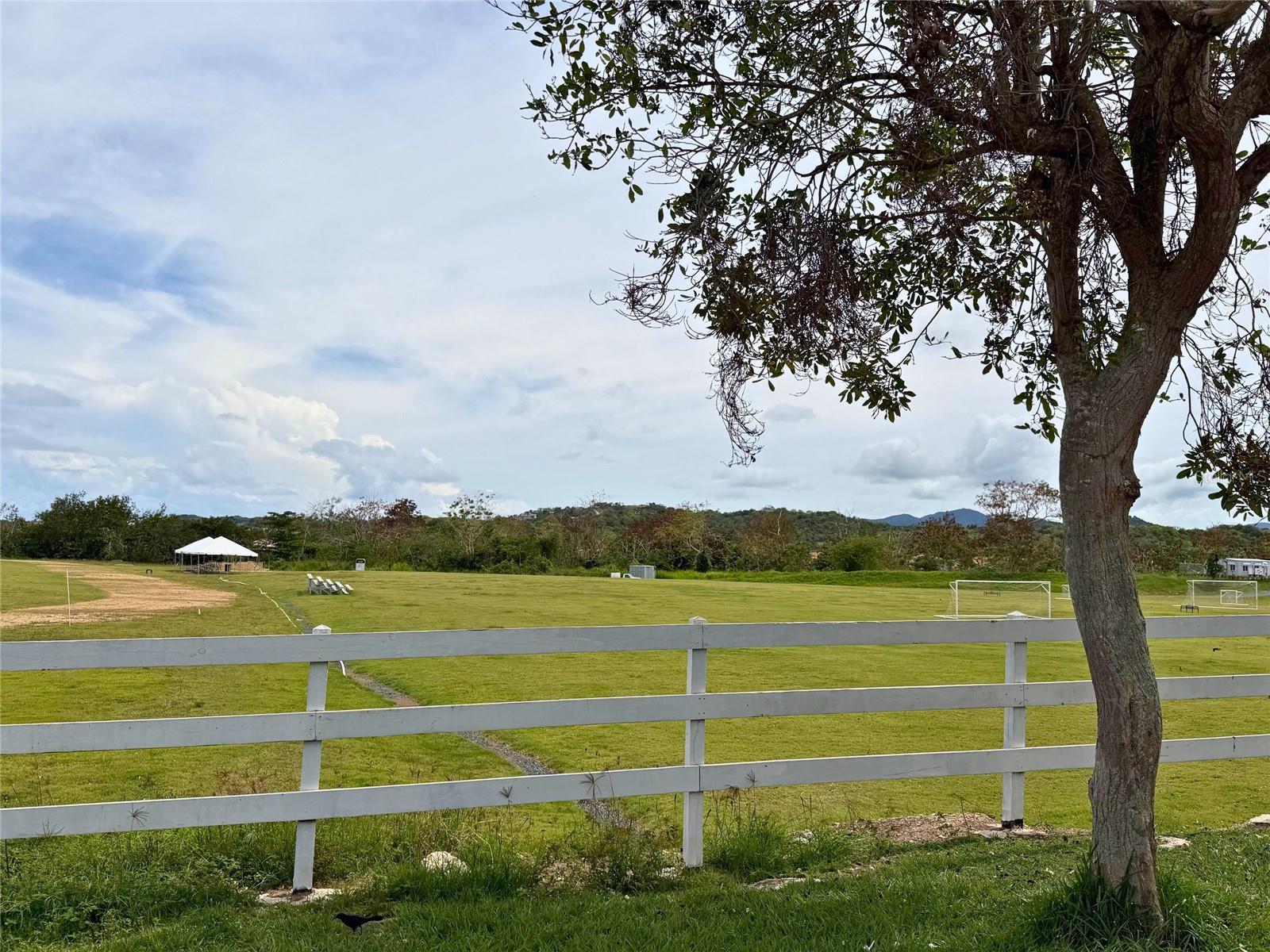 HARBOR VIEW ROAD - Residential