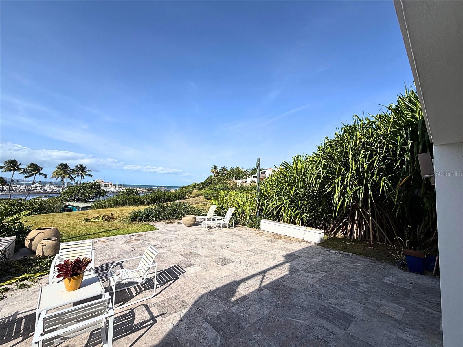 HARBOR VIEW ROAD - Residential