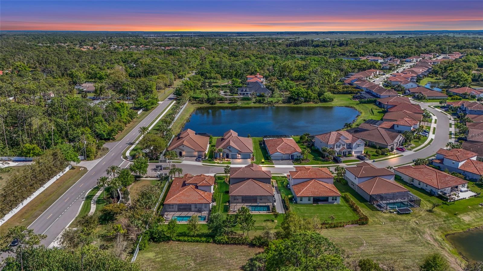 HERON LANDING - Residential