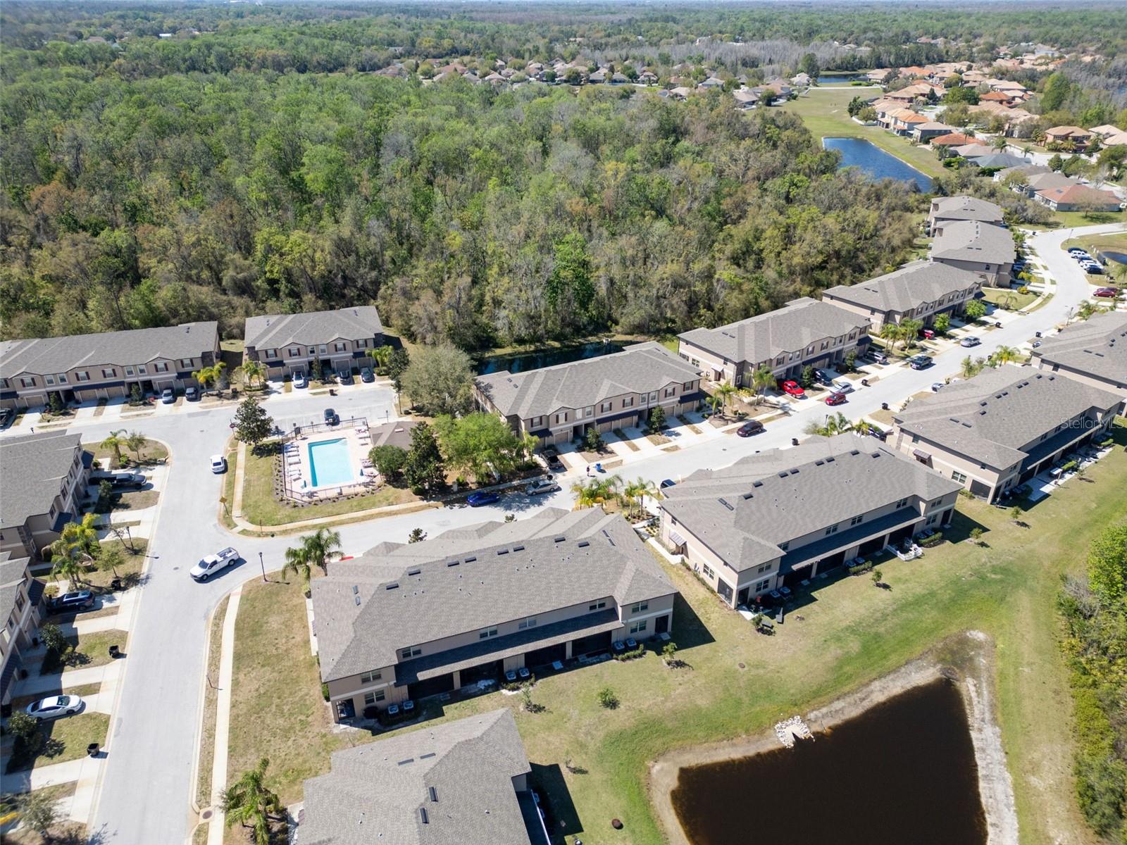 VENTANA TWNHMS AT WATERS EDGE - Residential