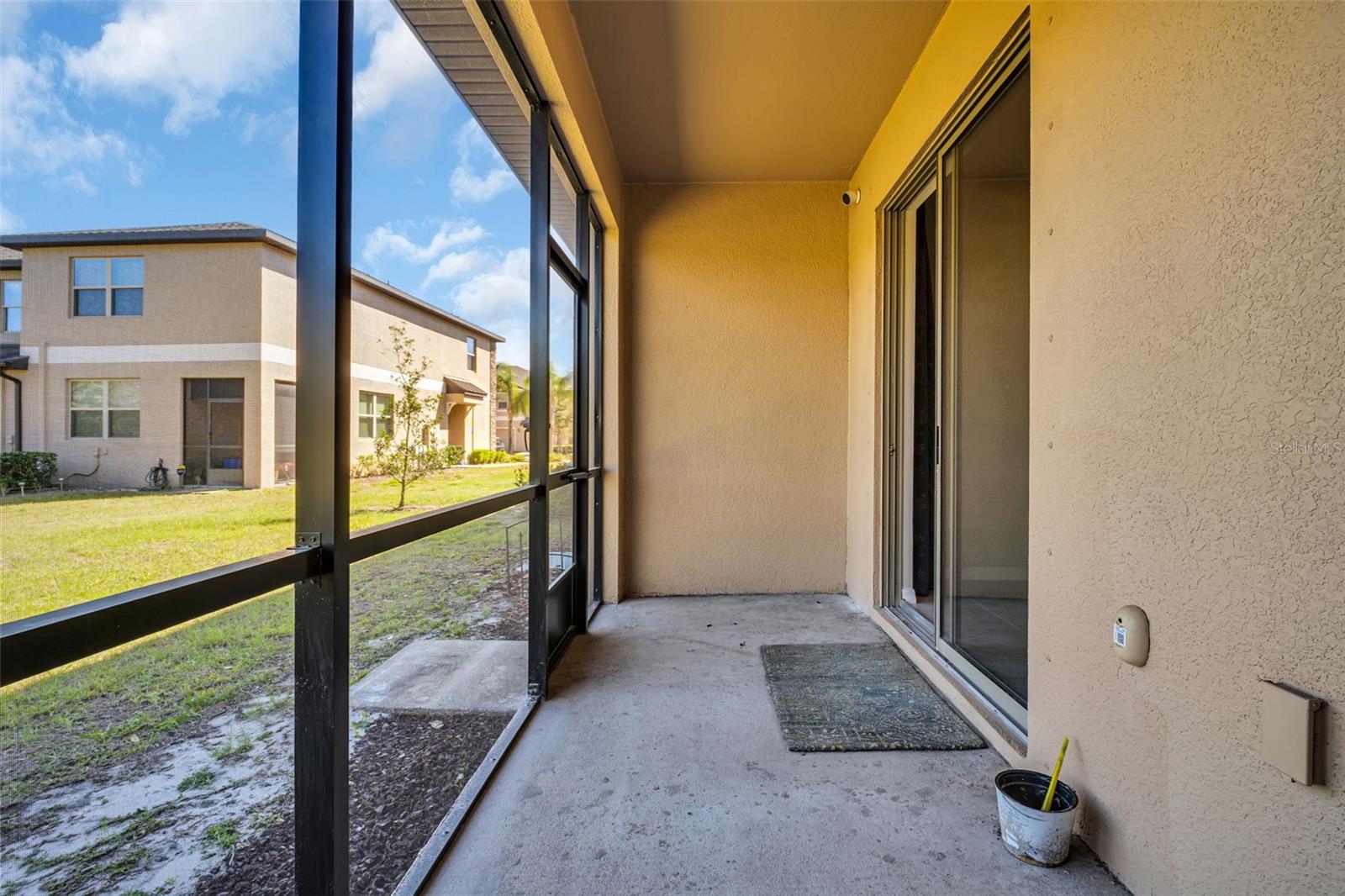 VENTANA TWNHMS AT WATERS EDGE - Residential