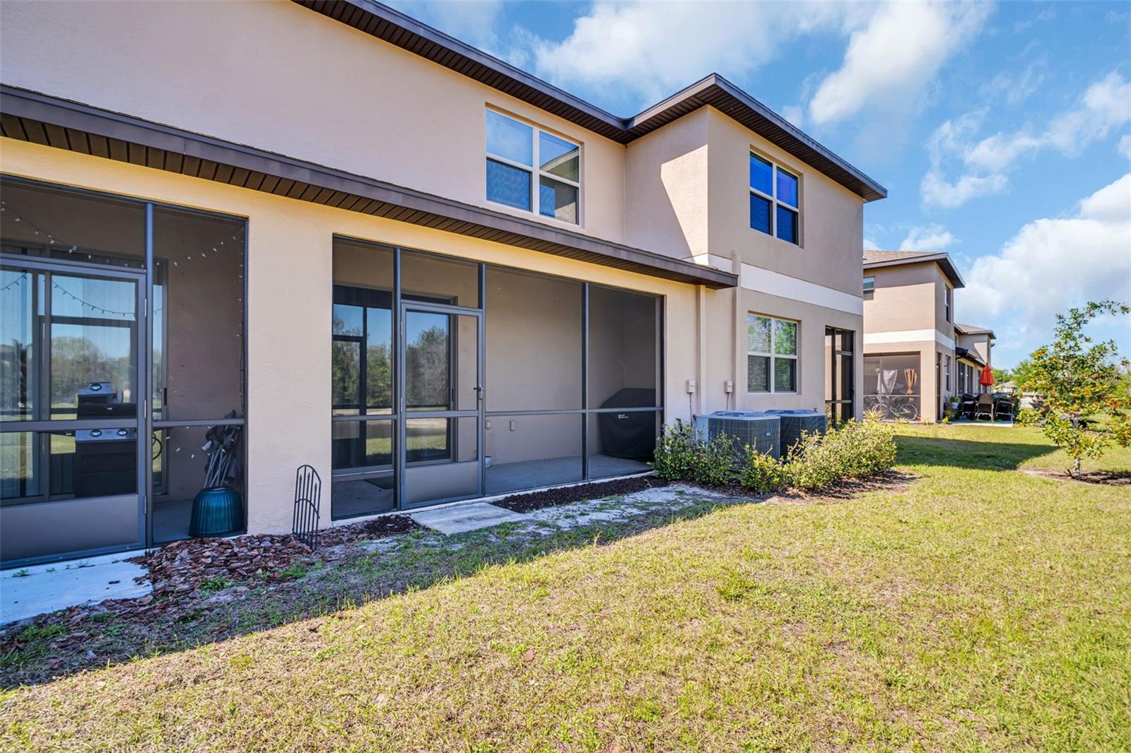 VENTANA TWNHMS AT WATERS EDGE - Residential