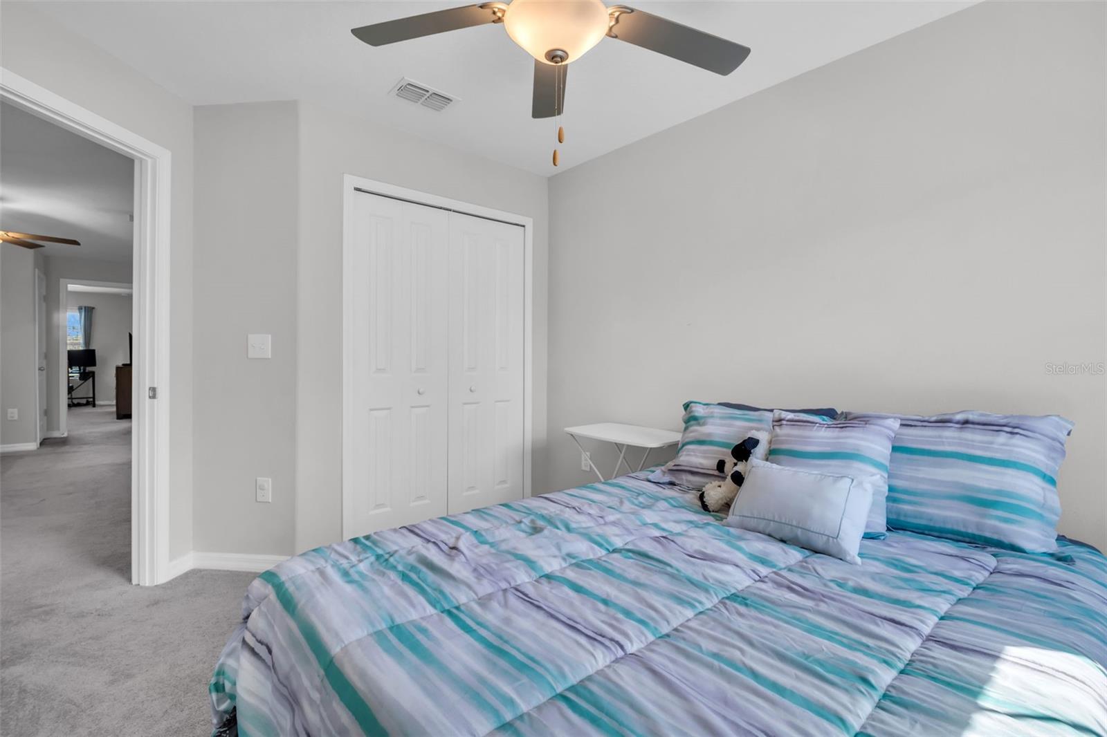 VENTANA TWNHMS AT WATERS EDGE - Residential