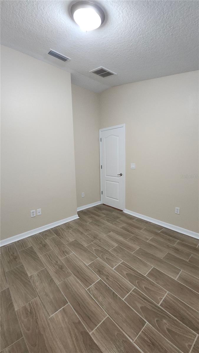 CARRIAGE POINTE PH 1 - Residential Lease