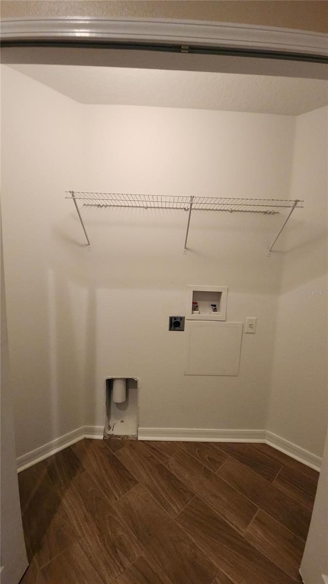 CARRIAGE POINTE PH 1 - Residential Lease