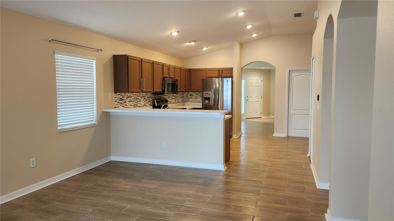 CARRIAGE POINTE PH 1 - Residential Lease