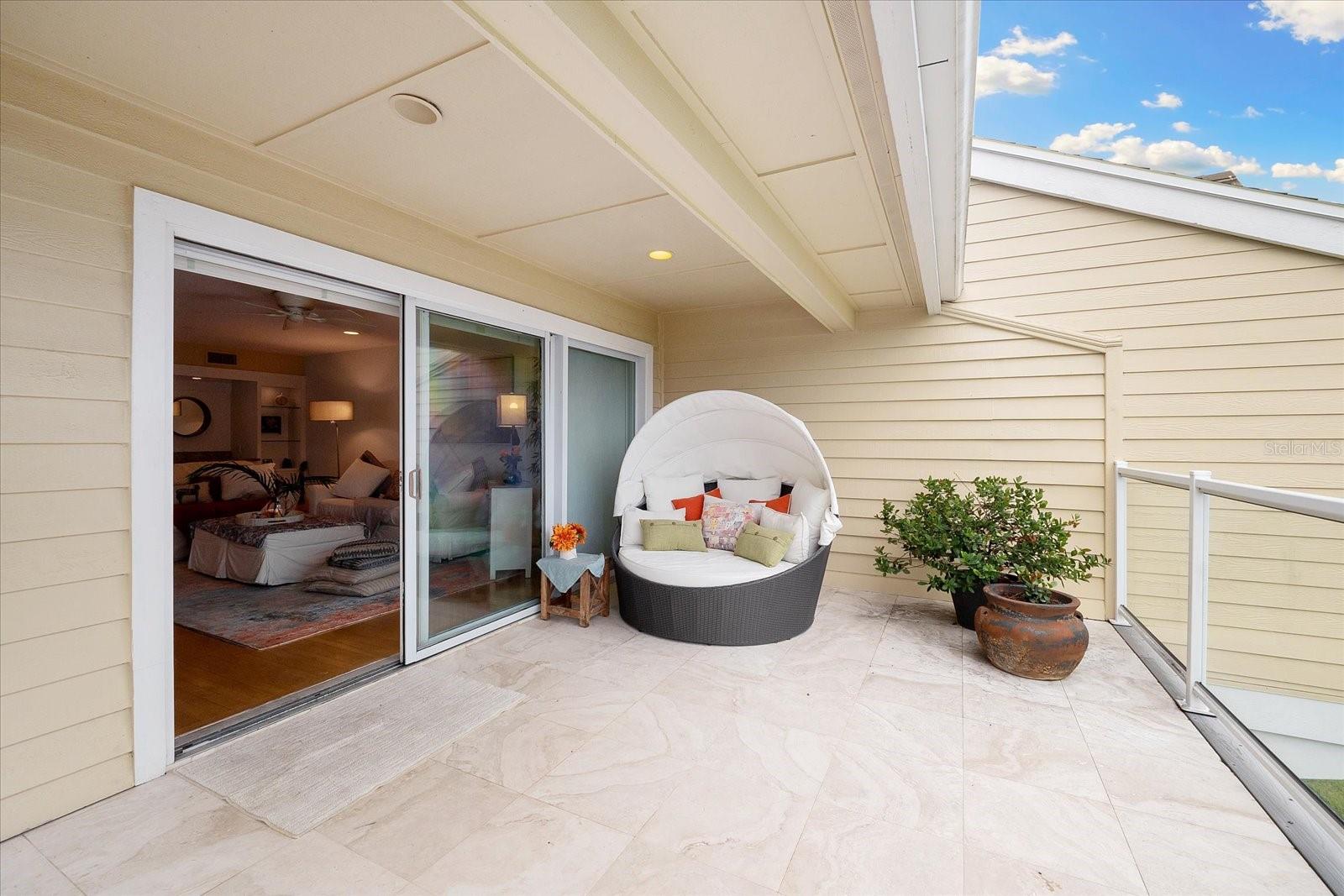 TIDY ISLAND PH II - Residential