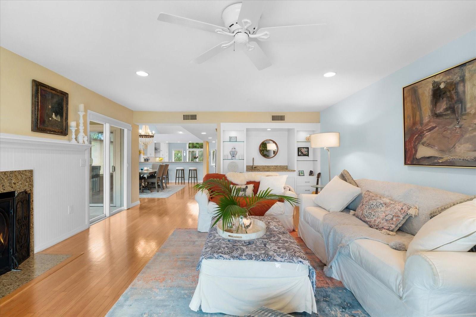 TIDY ISLAND PH II - Residential
