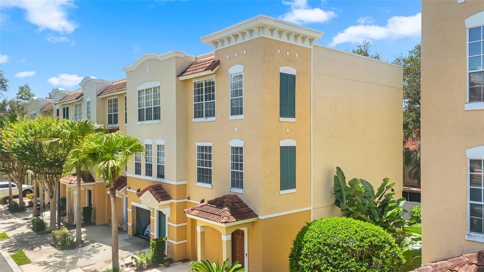BAYSHORE WEST - Residential Lease
