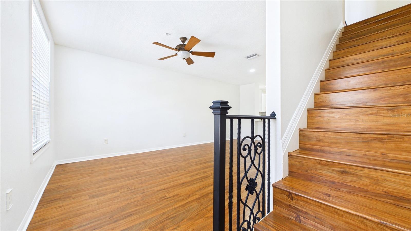 BAYSHORE WEST - Residential Lease