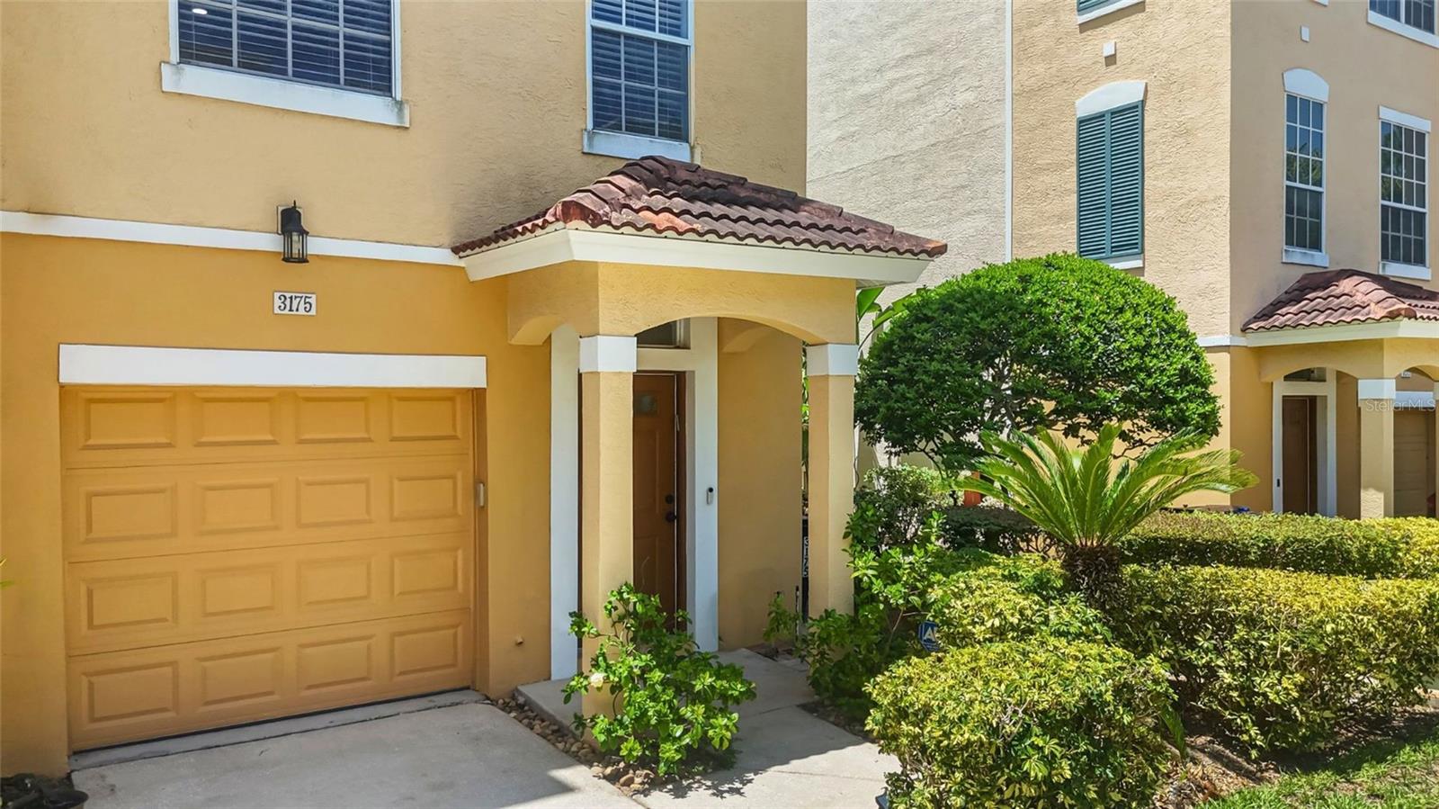 BAYSHORE WEST - Residential Lease