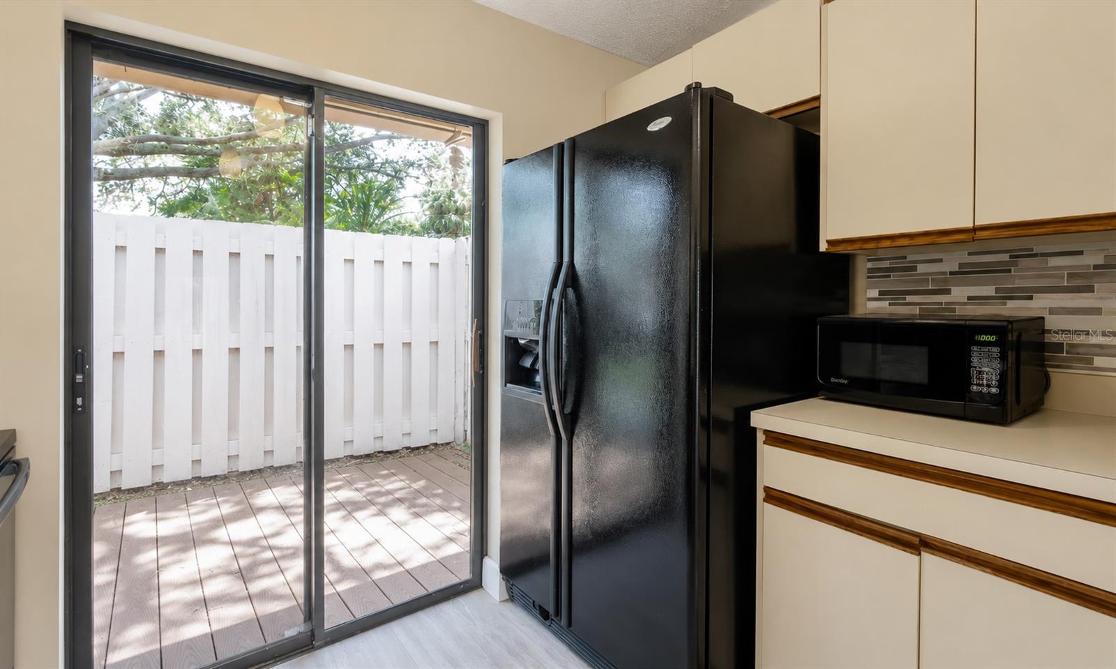 MORNINGSIDE CONDO PH I II III - Residential