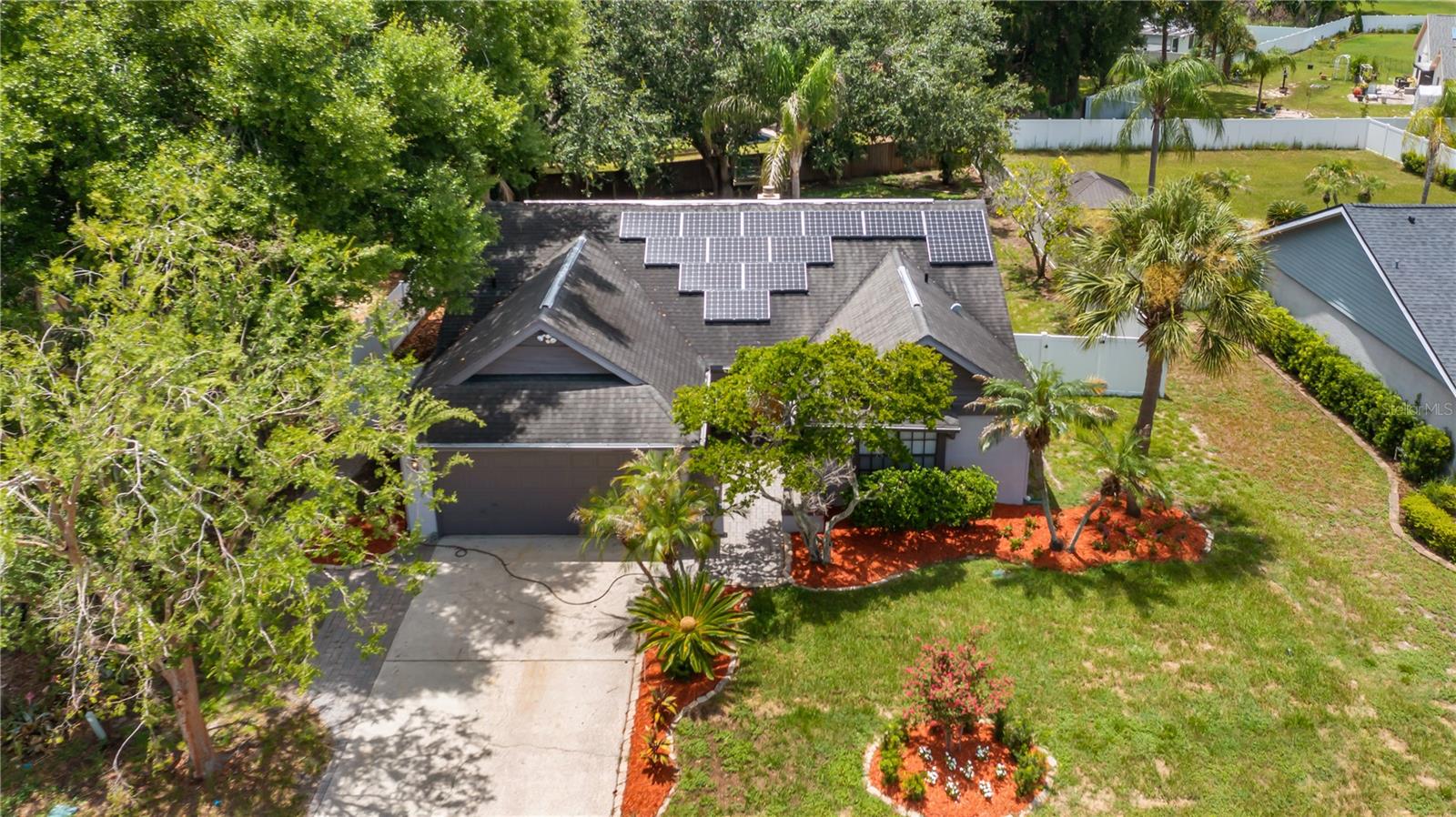 VALENCIA HILLS - Residential