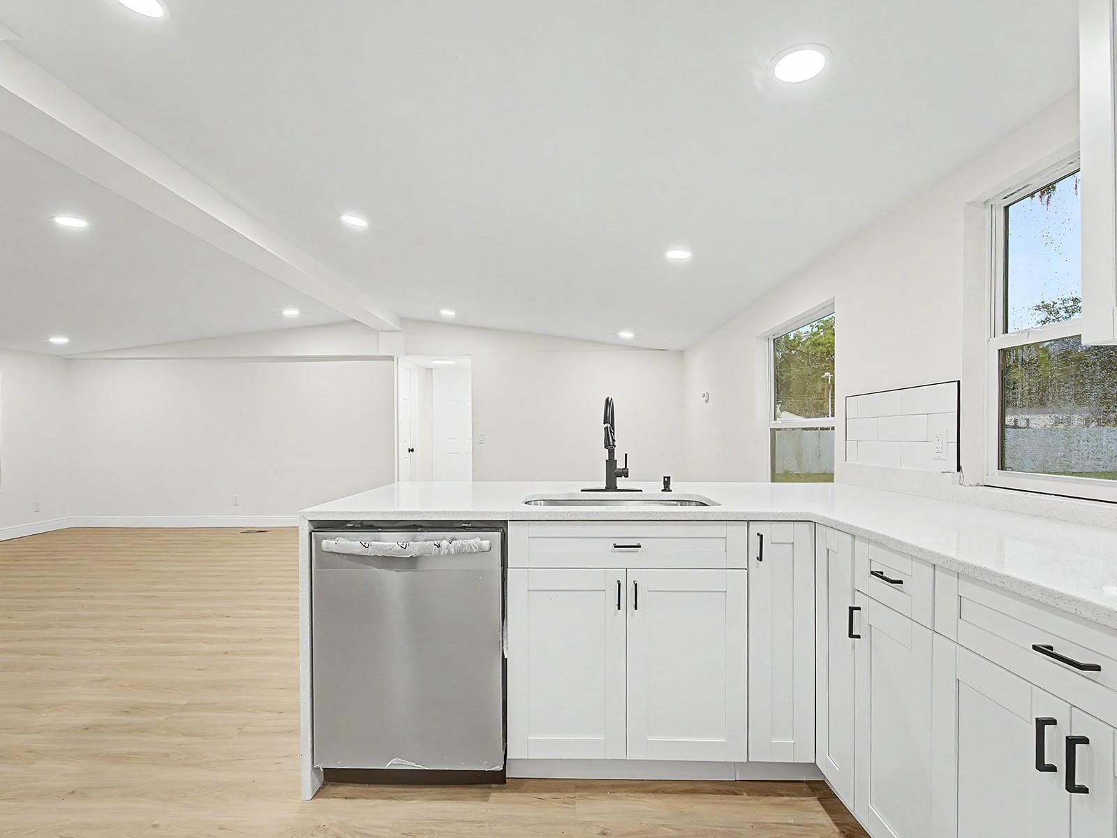 OAKWOOD ESTATES - Residential