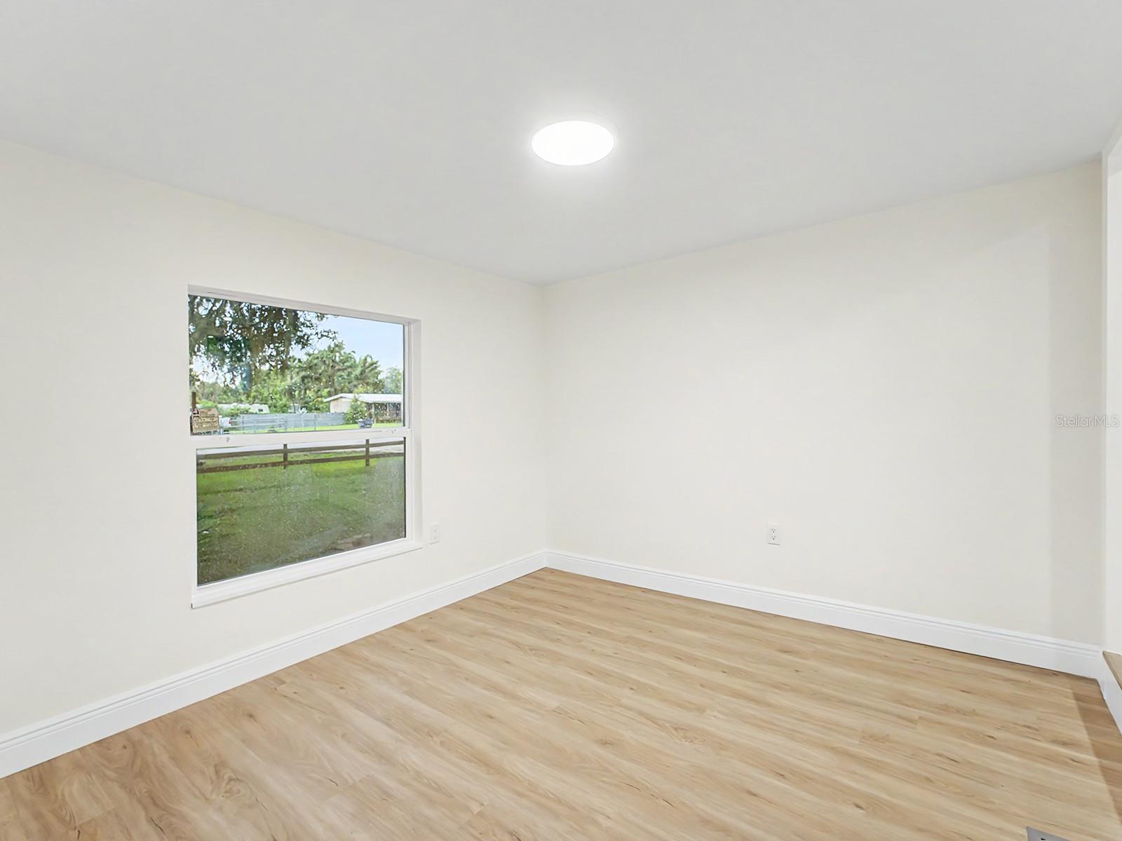 OAKWOOD ESTATES - Residential