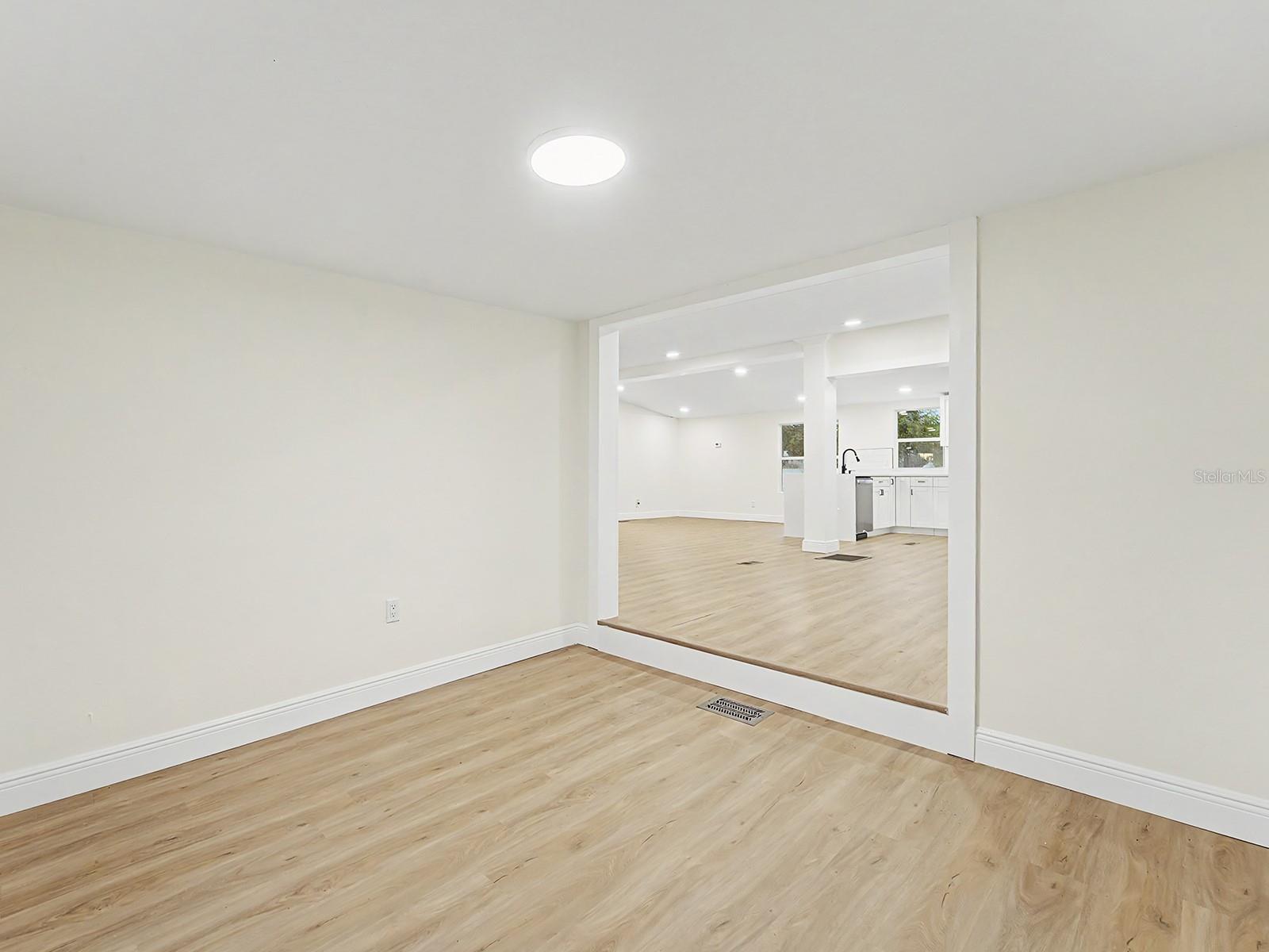 OAKWOOD ESTATES - Residential