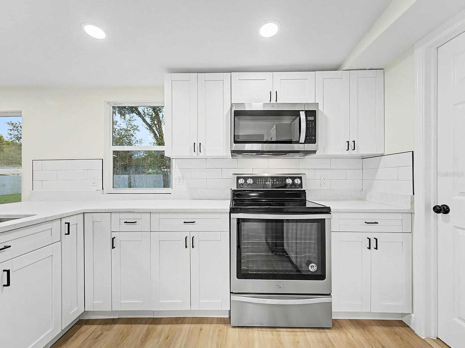 OAKWOOD ESTATES - Residential