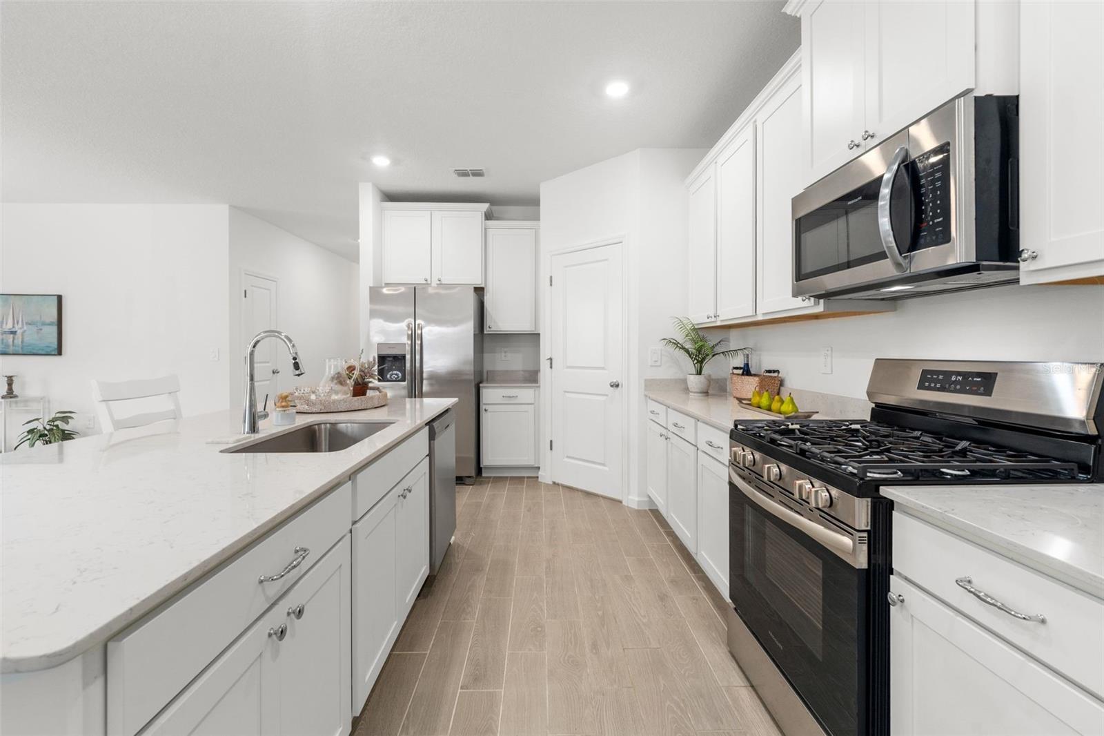 CONVERGENCE RESEARCH PARK RESIDENTIAL - Residential
