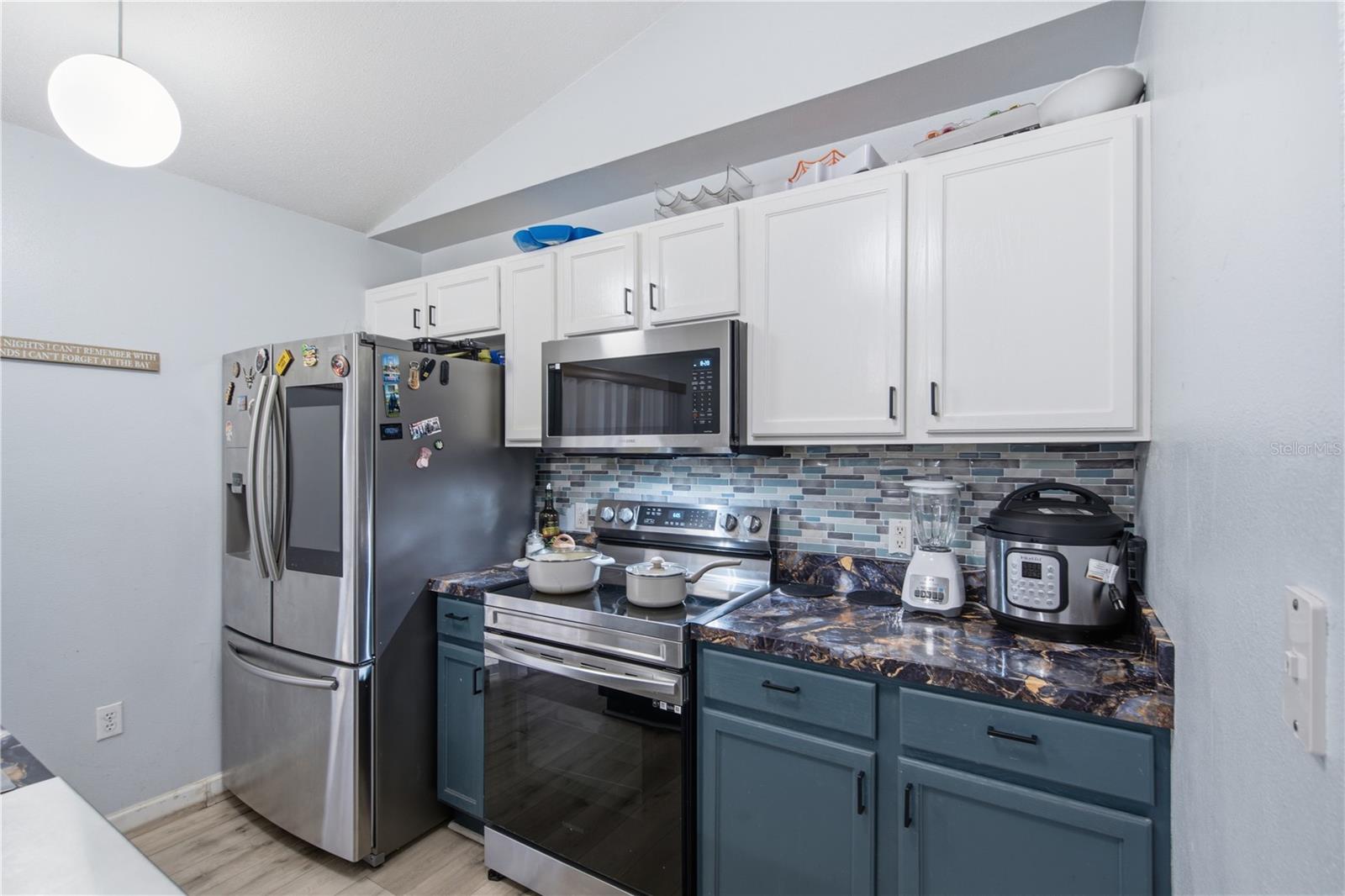 SUNCOAST POINTE VILLAGES 1A & 1B - Residential