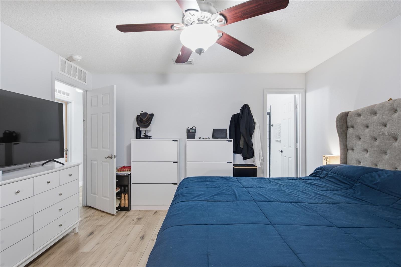 SUNCOAST POINTE VILLAGES 1A & 1B - Residential
