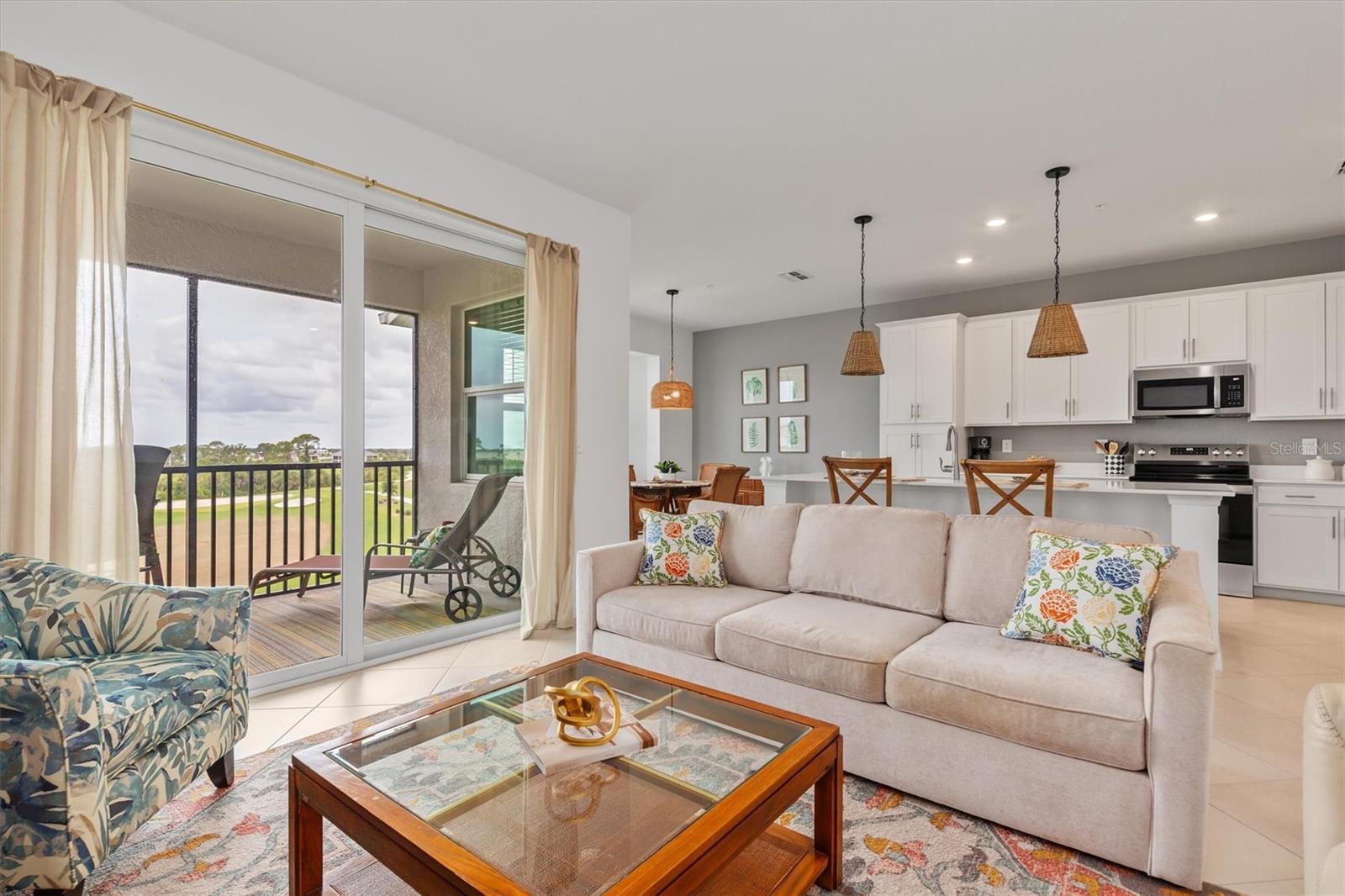 WELLEN PARK GOLF & COUNTRY CLUB - Residential