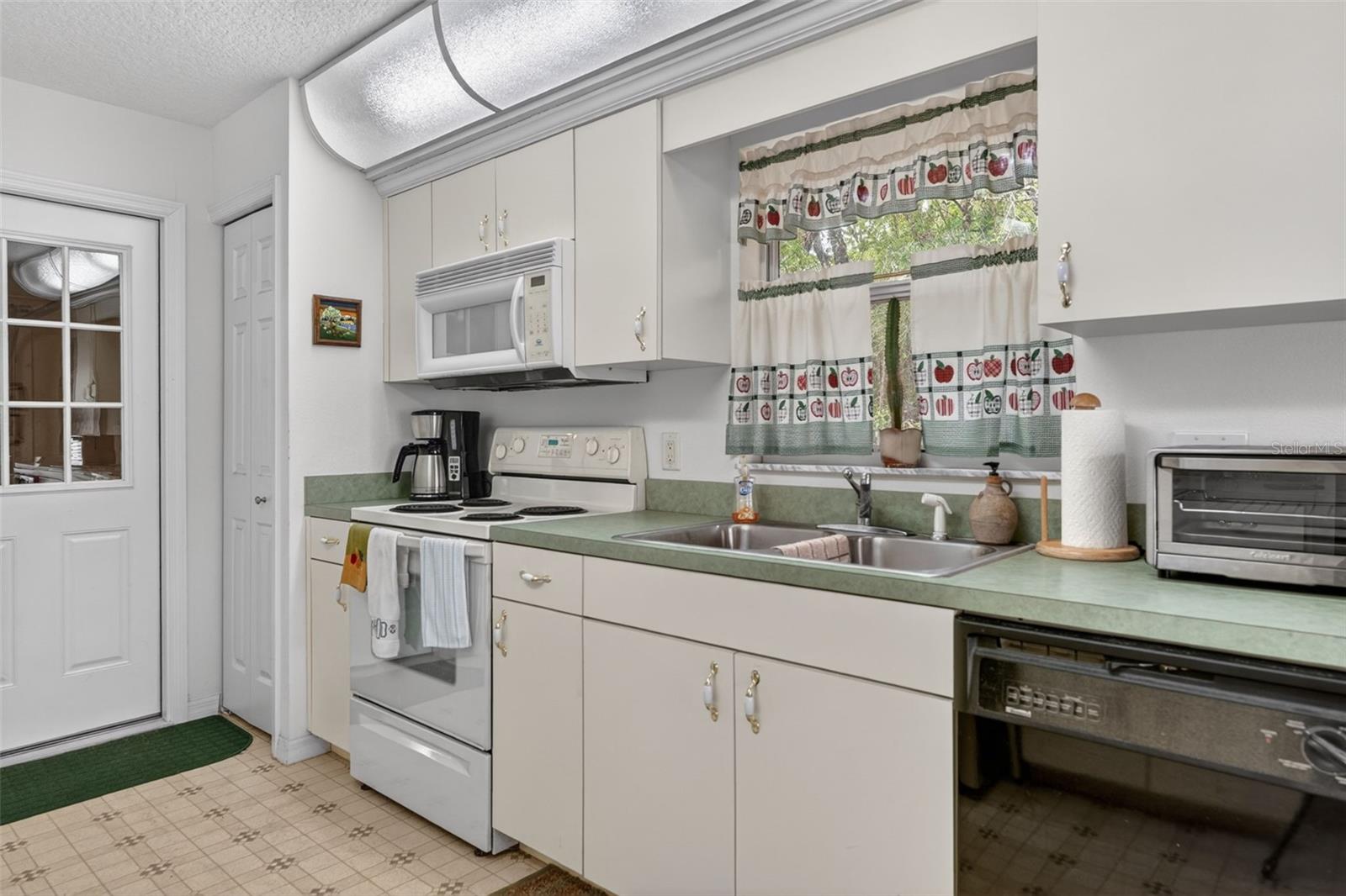 INVERNESS HIGHLANDS UNIT 01 - Residential