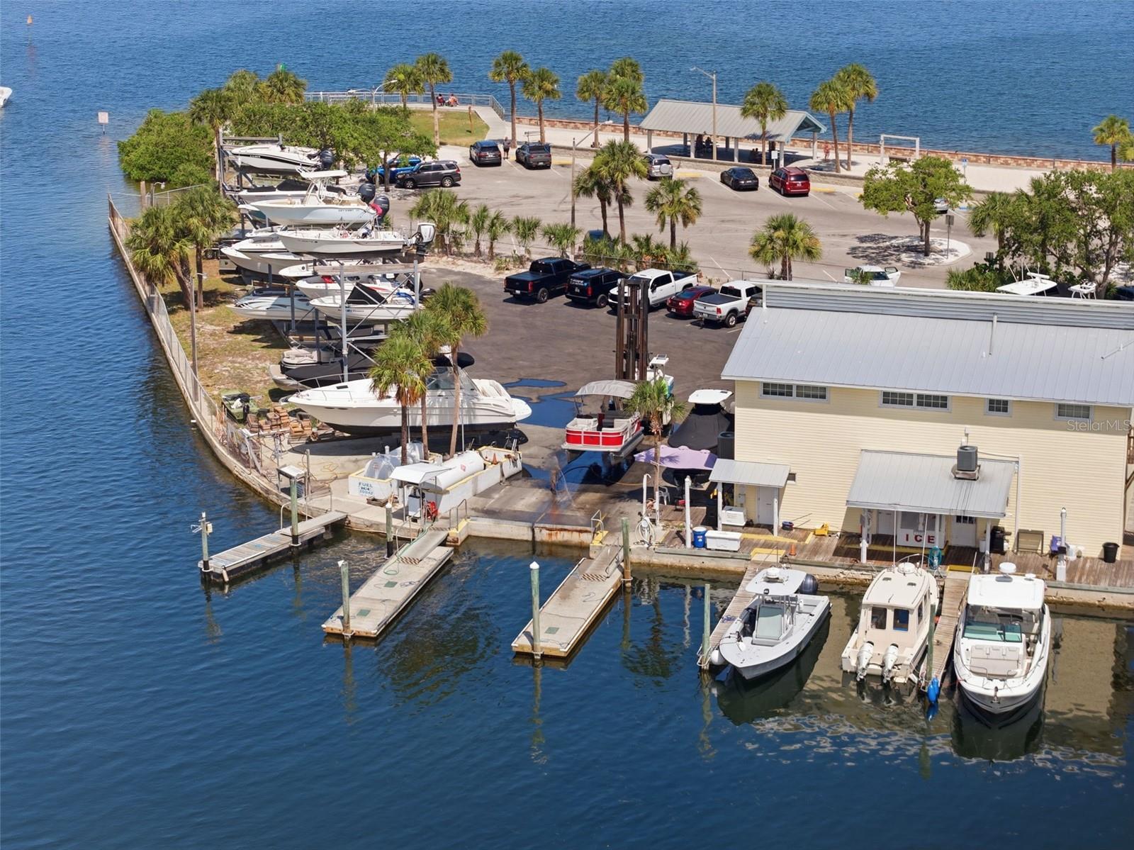 HUDSON BEACH ESTATES - Residential